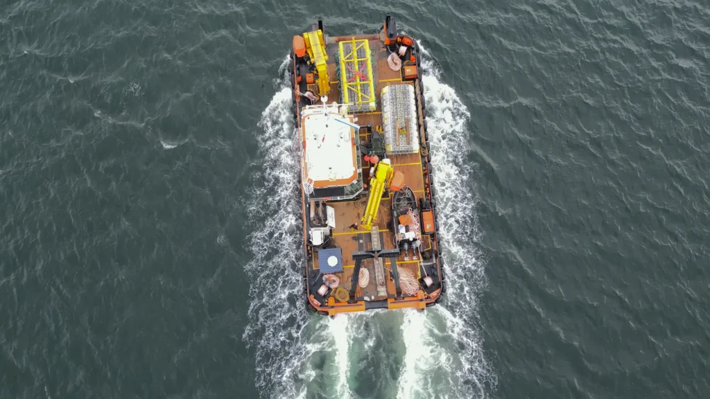 NICE-project-reef-mat-installation-drone