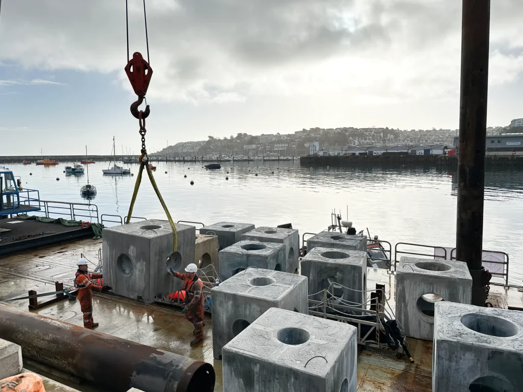 deployment-reef-cubes-offshore-protection-marine