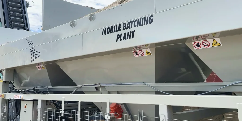 manufacturing-reef-cubes-arc-marine-mobile-batch-plant