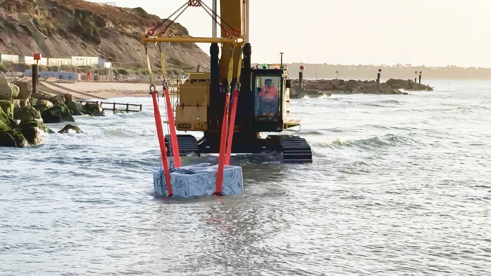 newlyn-coastal-defence-reef-cube-deployment