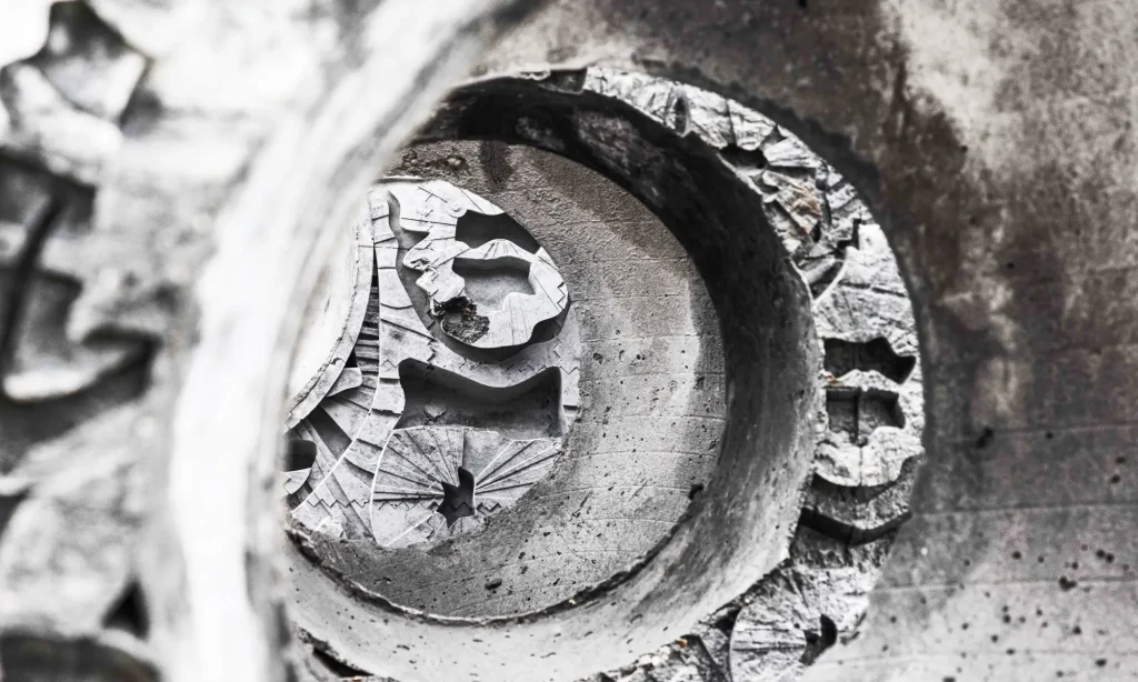 reef-cube-central-tunnel